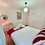 Marble Arch Beautiful Family Apartment