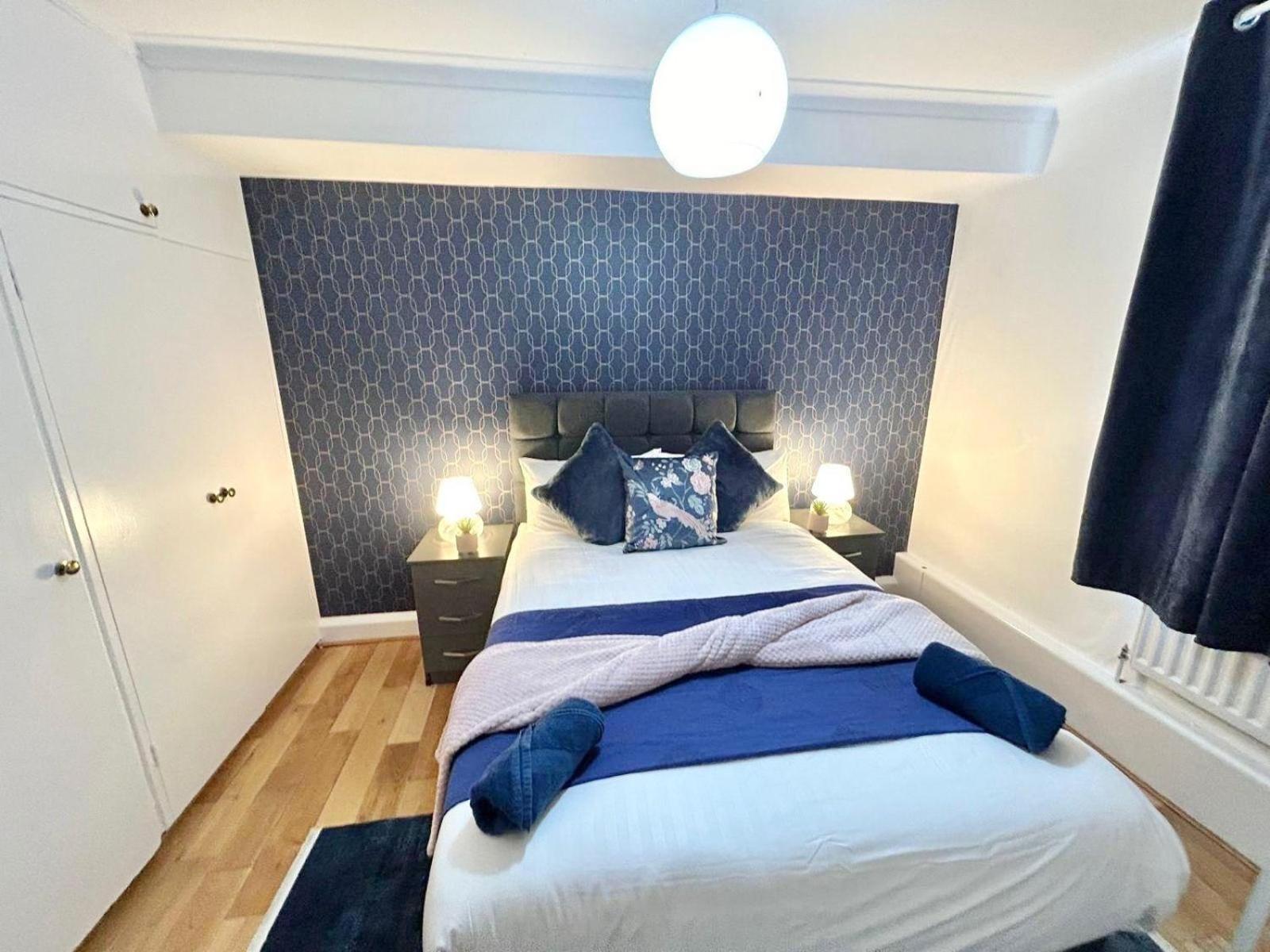 Marble Arch Beautiful Family Apartment London
