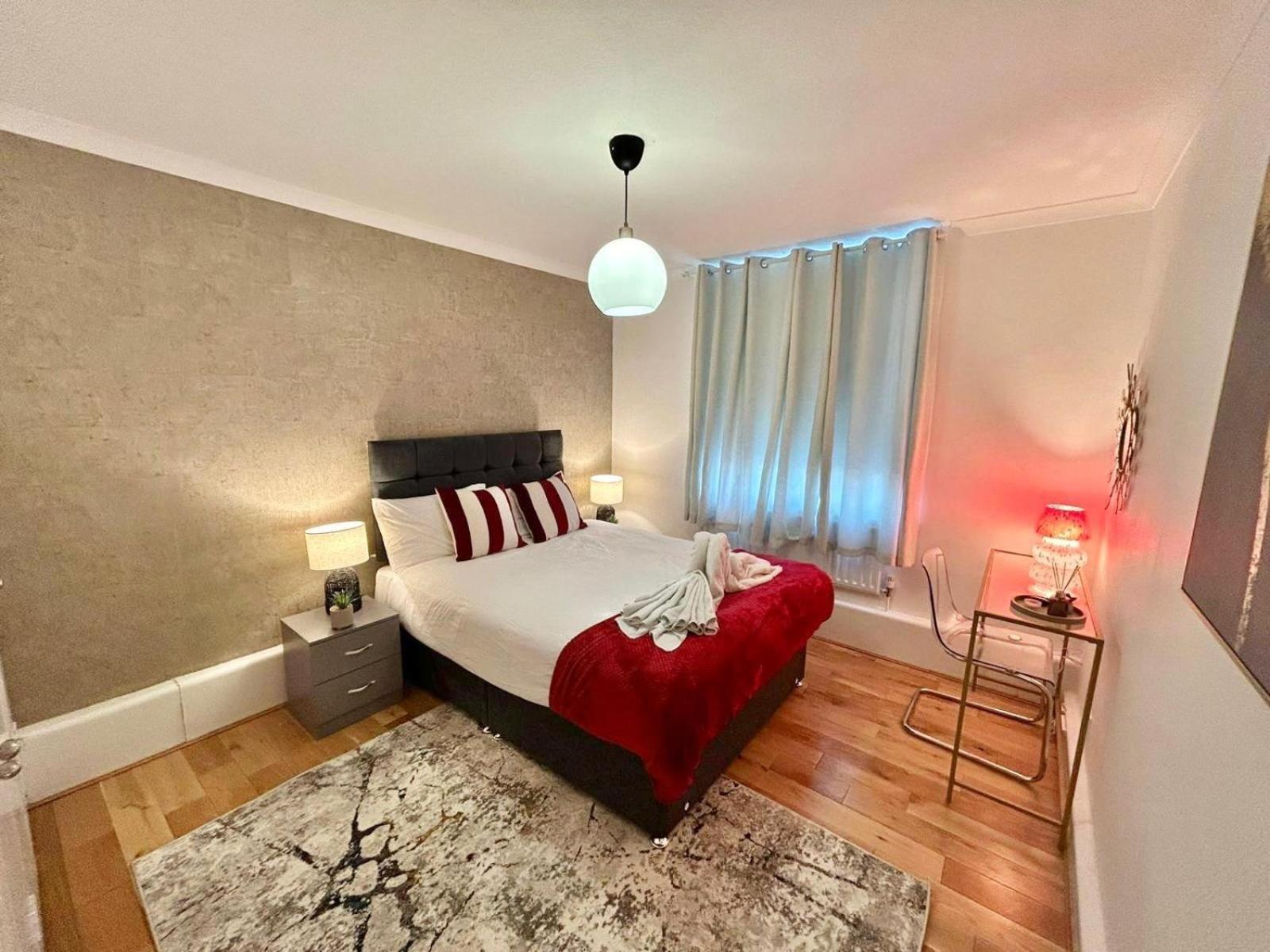 Marble Arch Beautiful Family Apartment