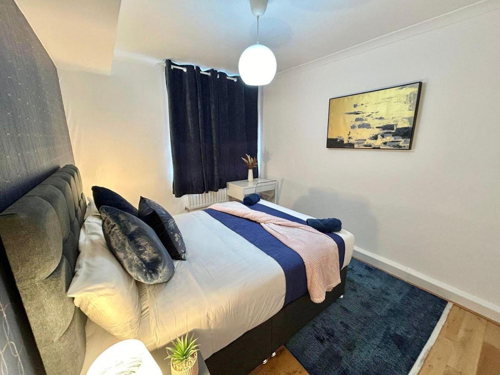 Marble Arch Beautiful Family Apartment London